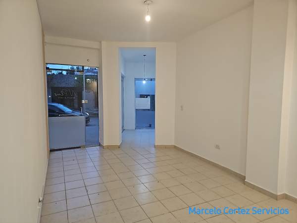LOCAL COMERCIAL EN ALQUILER - SANTIAGO DEL ESTERO 1788 - 6