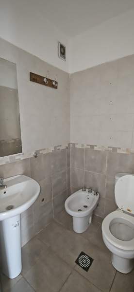 LOCAL COMERCIAL EN VENTA - DIR.: HIPOLITO YRIGOYEN 235, Rio Cuarto. - 7