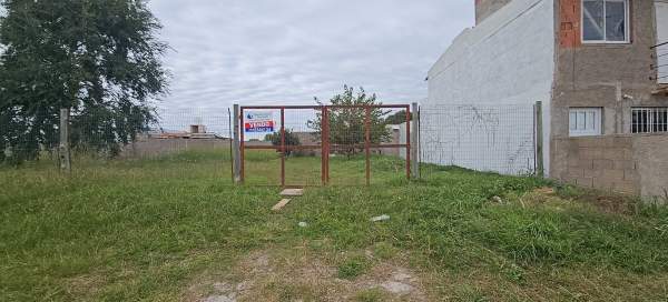 LOTE EN VENTA - 300 METROS CUADRADOS - CALLE BERNARDO MONTEAGUDO 1328, RIO CUARTO - 4