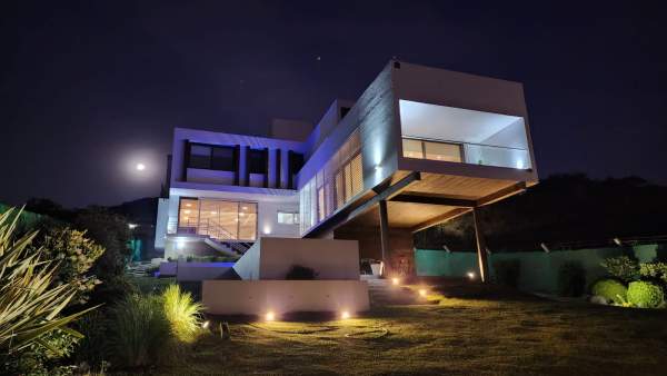 VENTA/CASA EN COUNTRY LOS CLAROS/ LA ALMONA/ USD 430.000