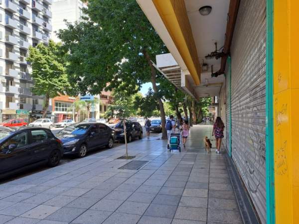 Departamento 2 ambientes c/balcon zona Avda Colon y Cordoba Alquiler Estudiantes - 10