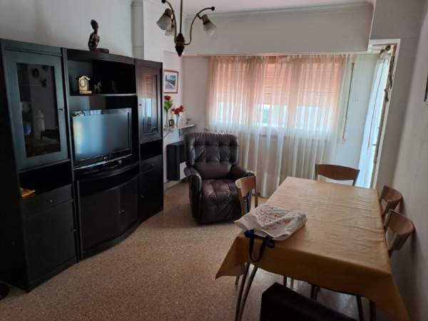 Departamento 2 ambientes c/balcon zona Avda Colon y Cordoba Alquiler Estudiantes - 4