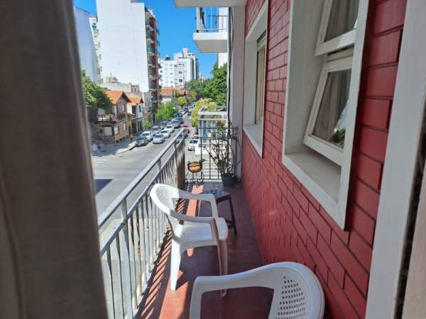 Departamento 2 ambientes c/balcon zona Avda Colon y Cordoba Alquiler Estudiantes - 11
