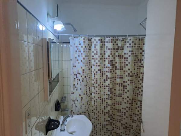 Departamento 2 ambientes c/balcon zona Avda Colon y Cordoba Alquiler Estudiantes - 9