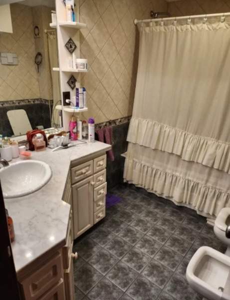 Excelente Piso exclusivo de 171 m2 cubiertos C/ dos cocheras a metros de Plaza mitre y Avda Colon - 15
