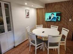 Excelente Piso exclusivo de 171 m2 cubiertos C/ dos cocheras a metros de Plaza mitre y Avda Colon - 14