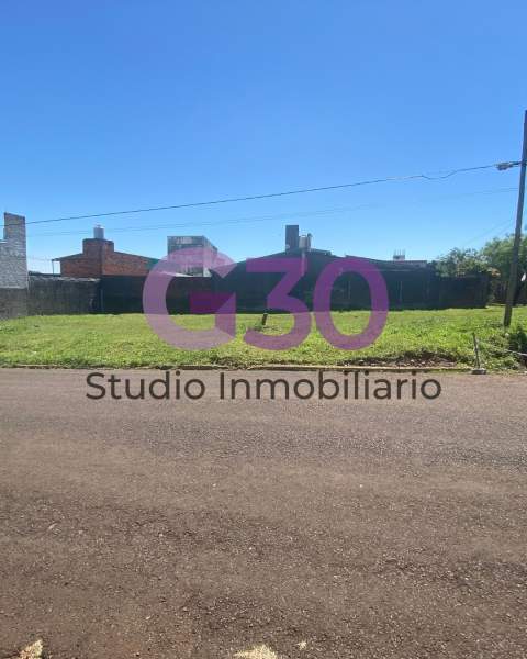 Terreno en esquina a minutos del centro de Posadas. - 1