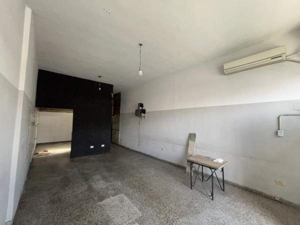 2 locales + espacio aéreo para construir -Venta en Block-Flores — foto 5