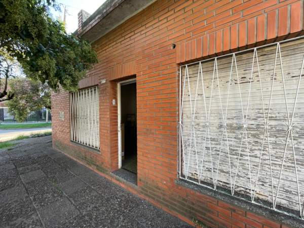 Casa a modernizar-Venta-Loma Hermosa — foto 4