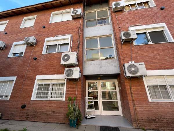 Departamento 4 amb con cocera complejo cerrado -Venta-El Palomar — foto 2