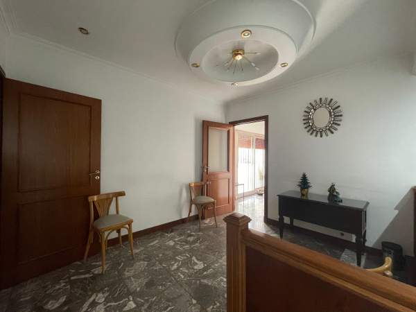 Galpon /depósito con 2 Departamentos en Block-Venta-Martín Coronado — foto 5