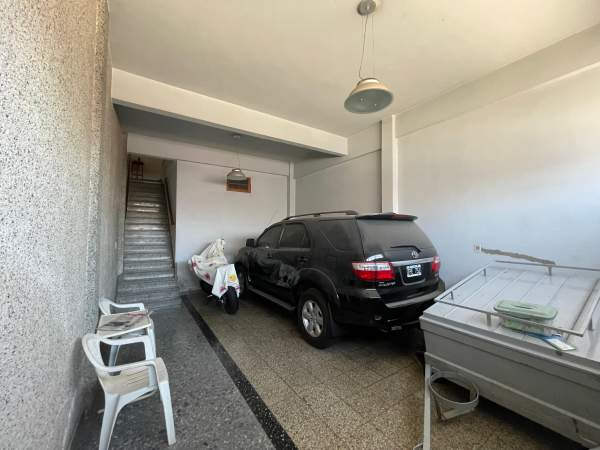 Galpon /depósito con 2 Departamentos en Block-Venta-Martín Coronado — foto 3