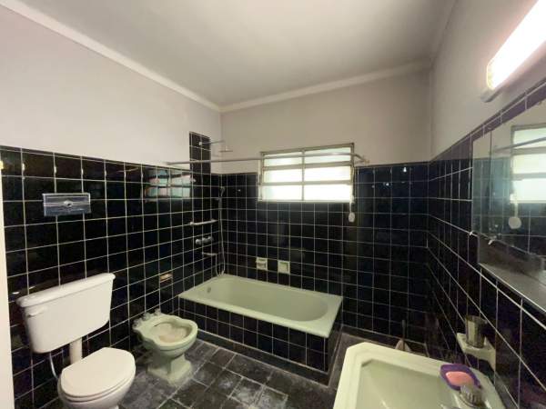 Casa con gran lote en Venta - Martin Coronado — foto 13