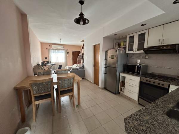 Hermosa Duplex-Venta-Martín Coronado — foto 10