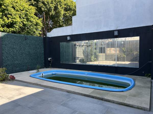 Hermosa propiedad de 5 ambientes en Caseros — foto 6