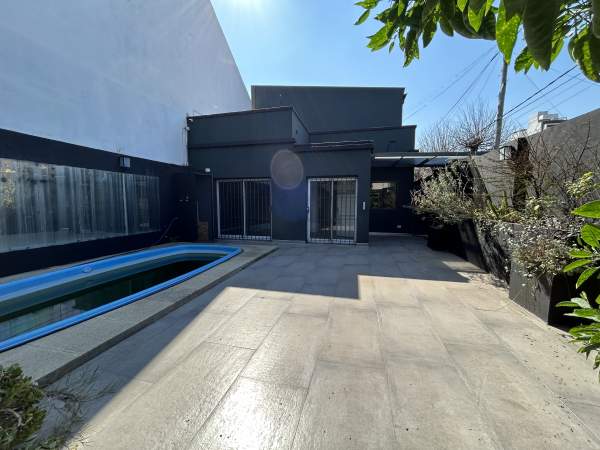 Hermosa propiedad de 5 ambientes en Caseros — foto 5