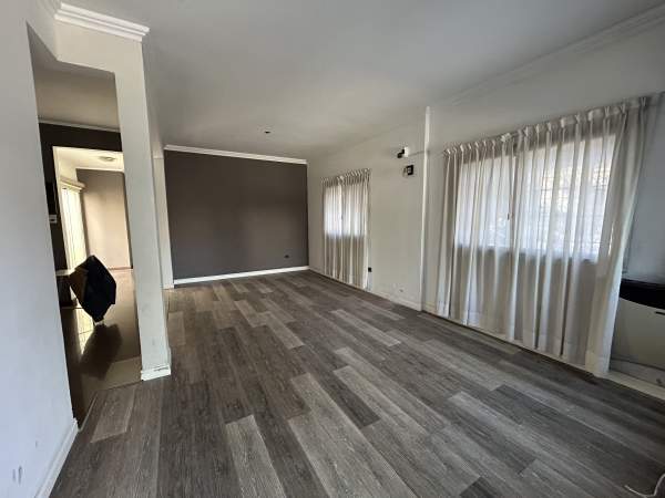 Hermosa propiedad de 5 ambientes en Caseros — foto 14