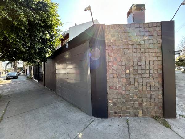 Hermosa propiedad de 5 ambientes en Caseros — foto 4