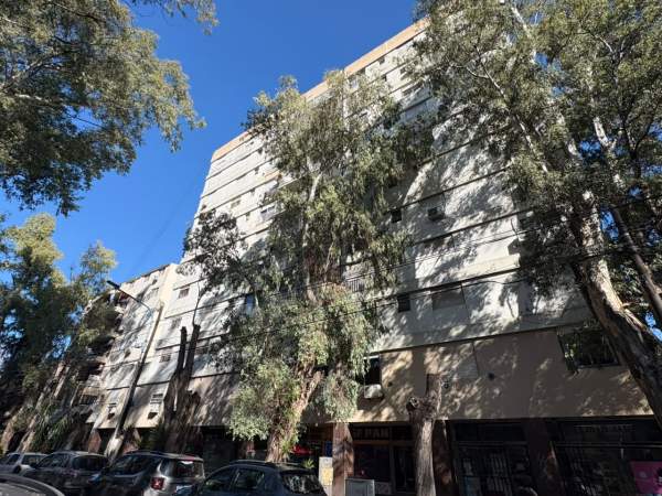 Departamento 3 ambientes con ascensor en Venta-Ciudad Jardín