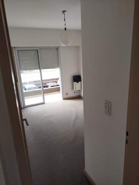 Hermoso departamento en alquiler ubicado en Caseros — foto 9