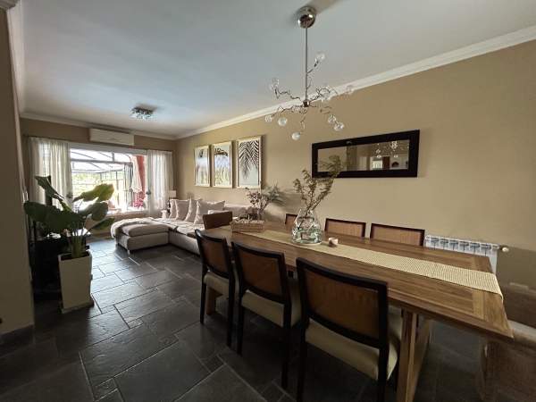 Hermosa Casa 5 ambientes en Venta ubicada en Ciudad Jardin — foto 5