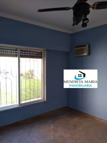 Hermosa Casa en Venta en Moreno — foto 5