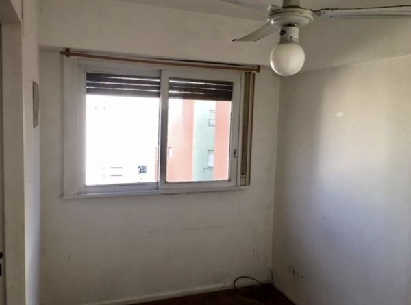 Departamento 2 ambientes en Venta en Villa del Parque — foto 2
