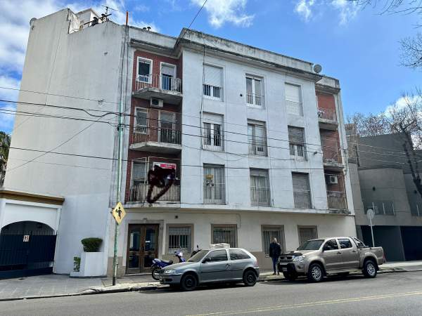 Departamento 2 ambientes en venta en Villa Devoto