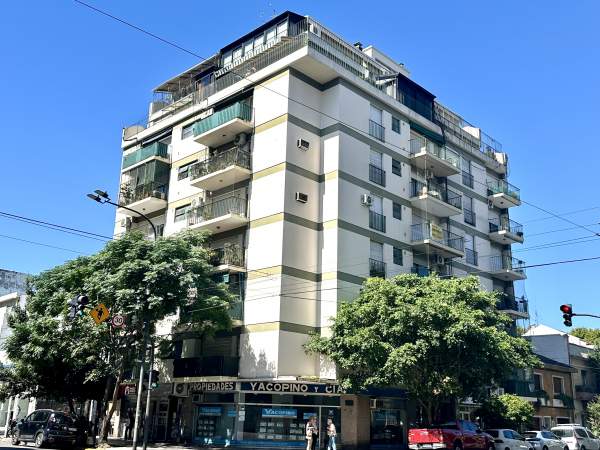 Departamento de 3 Ambientes con Balcón al Frente en Venta en Villa Devoto