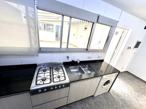 3 ambientes al frente + monoambiente independiente — Unidos por patio — 3 cocheras — Villa del Parque EN VENTA — foto 13