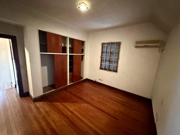 Casa de estilo inglés en alquiler – Versalles - 18
