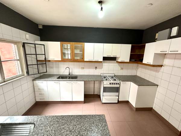 Casa de estilo inglés en alquiler – Versalles - 11