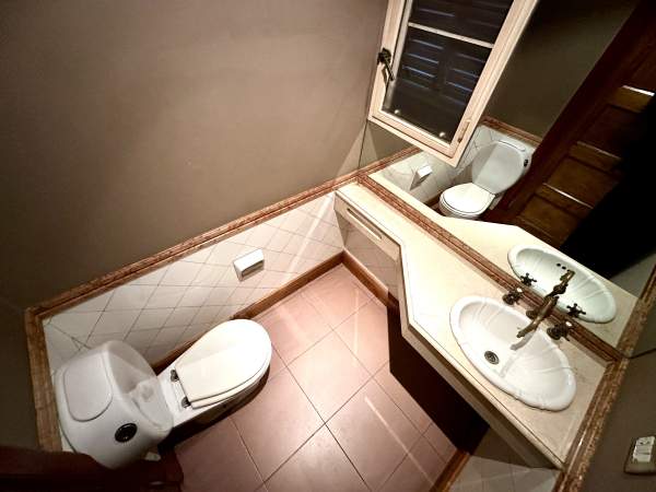 Casa de estilo inglés en alquiler – Versalles - 9