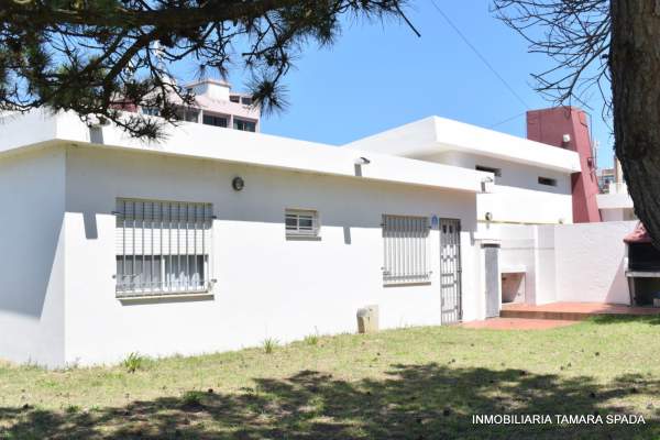 EXCELENTE CASA FRENTE AL MAR - 13