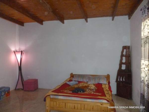 CASA DE TRES AMBIENTES A MTRS DE LA COLECTORA — foto 3