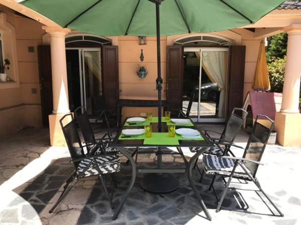IMPONENTE CASA EN EL CORAZON DEL MONTE — foto 8