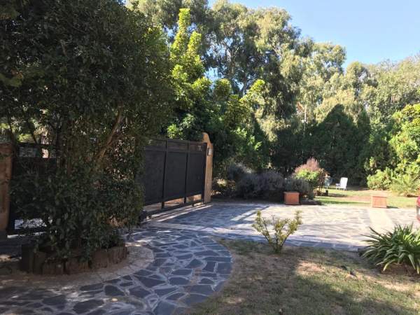 IMPONENTE CASA EN EL CORAZON DEL MONTE — foto 7