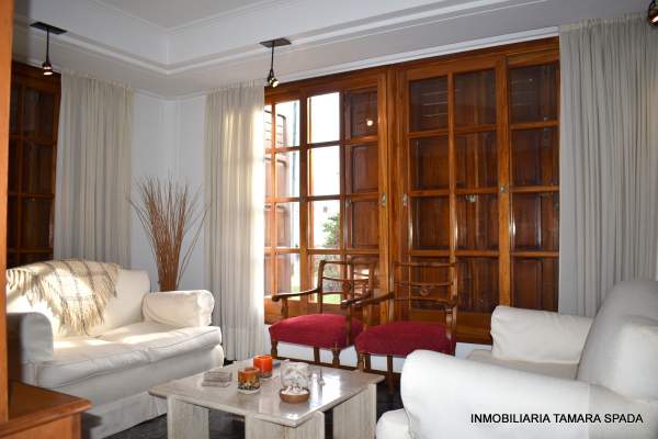 CASA CON PILETA Y TERRENO — foto 2