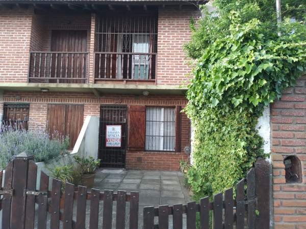 DUPLEX A METROS DEL MAR