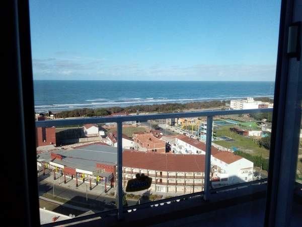 DEPTO CON IMPACTANTE VISTA AL MAR