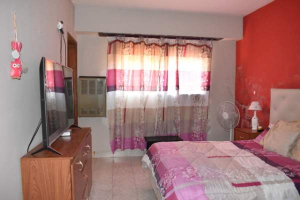 AMPLIA CASA EN ZONA DE RESIDENTES — foto 7