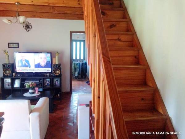 CASA CON GALPON Y PARQUE — foto 3
