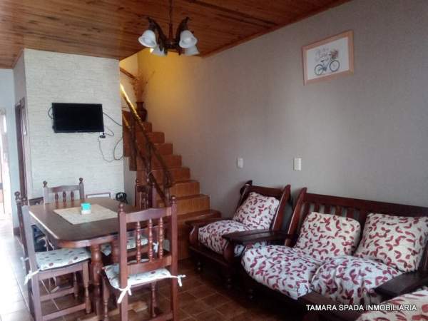 IMPECABLE DUPLEX EN ZONA CENTRO — foto 2