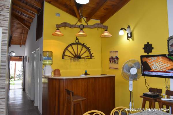 EXCELENTE CASA EN BARRIO PARQUE GOLF — foto 3
