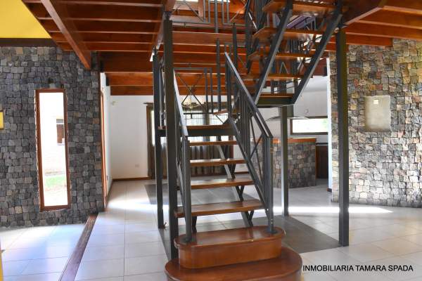 CASA EN SANTA TERESITA SOBRE EL MONTE — foto 4