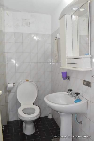 EXCELENTE CASA EN BARRIO PARQUE GOLF — foto 8