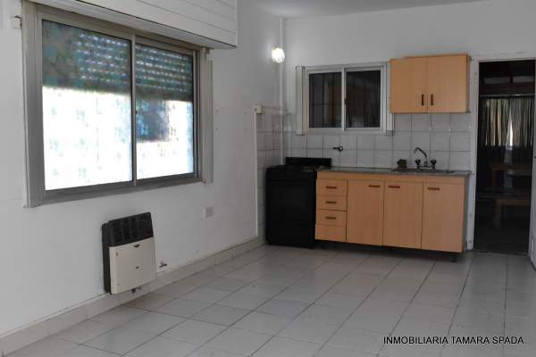 CASA CON QUINCHO Y PARQUE — foto 5