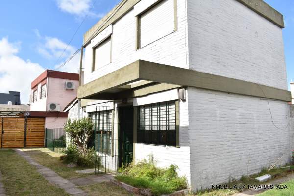 DUPLEX CENTRICO A METROS DE AV. 32 — foto 2