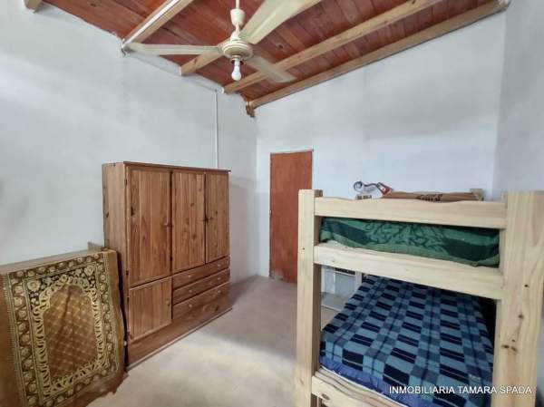 CASA SOLA EN LOTE A DOS CUADRAS DEL ASFALTO — foto 8