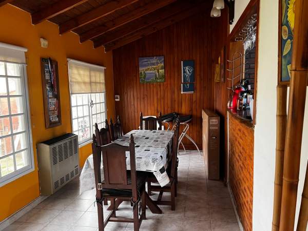 CASA CON EXCELENTES COMODIDADES — foto 11